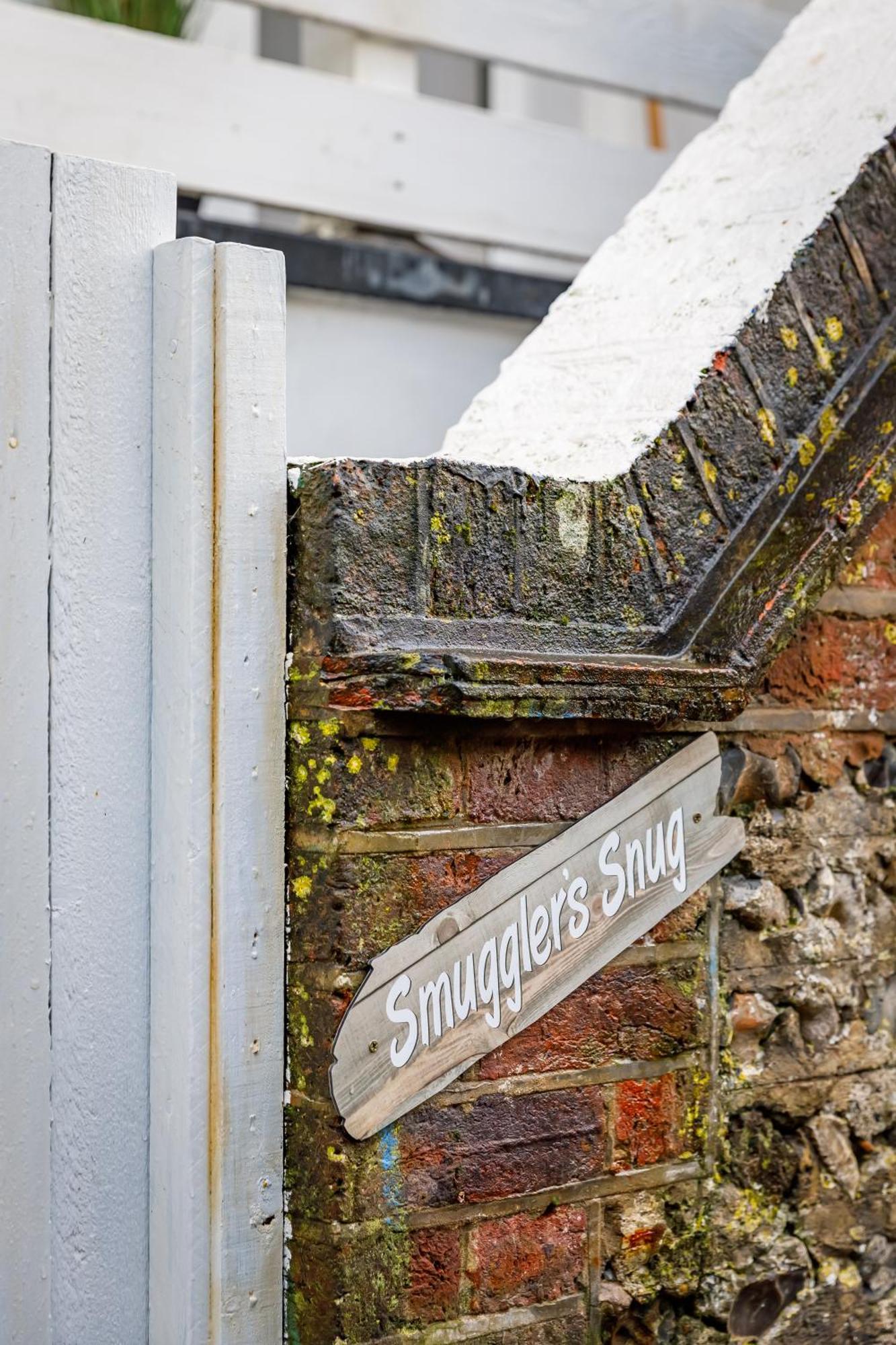 Smugglers Snug Apartment Brighton Екстериор снимка